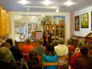 58375618_1097701403747855_5055630927816818688_n